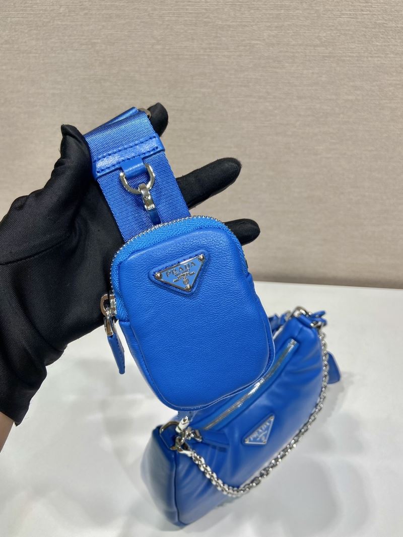 Pra*a hobo bags
